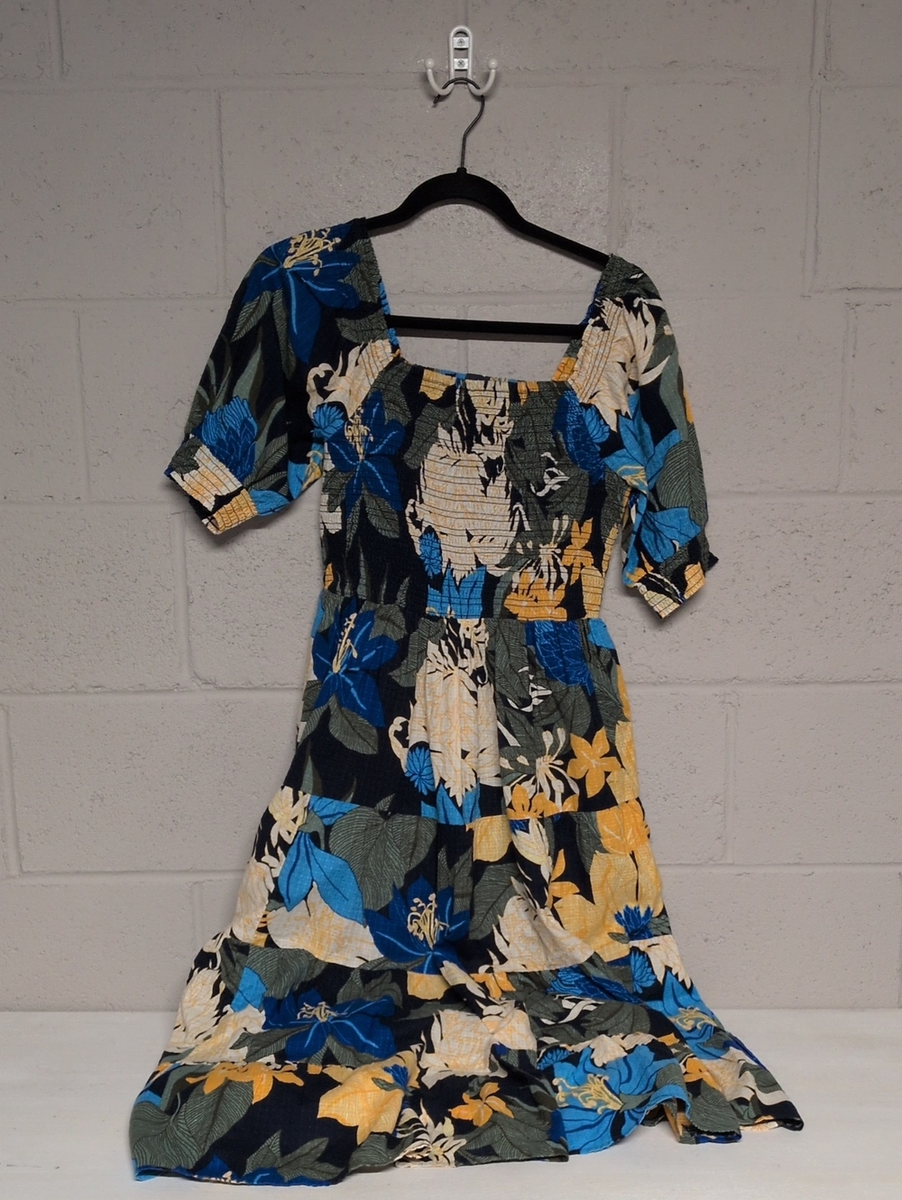 Land's End Smocked Cotton Dobby Midi Puff Sleeve Dress Navy Floral, XS, Coastal - Picture 4 of 10